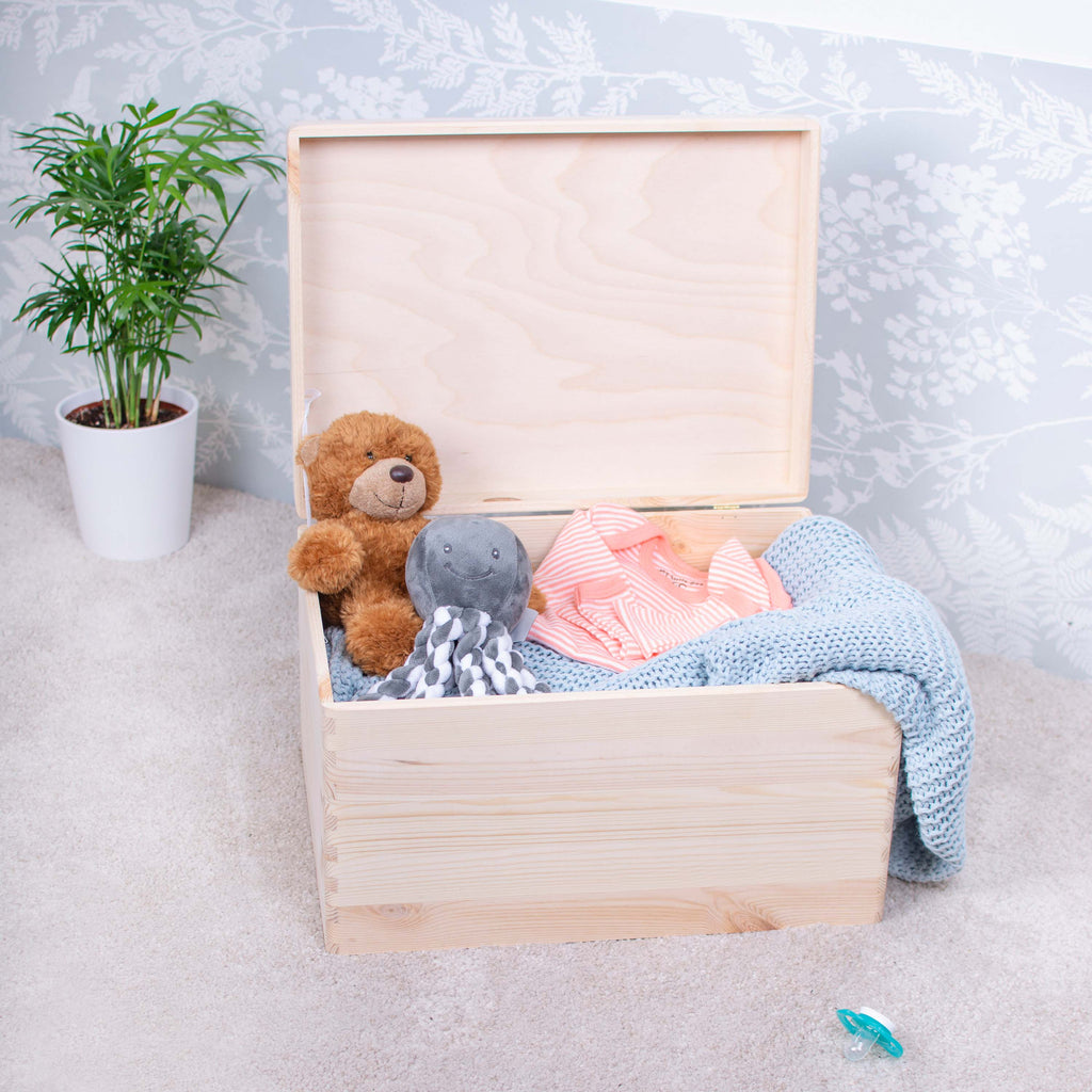 Baby Geschenk Erinnerungsbox (Regenbogen & Herzen), Natur - image 8