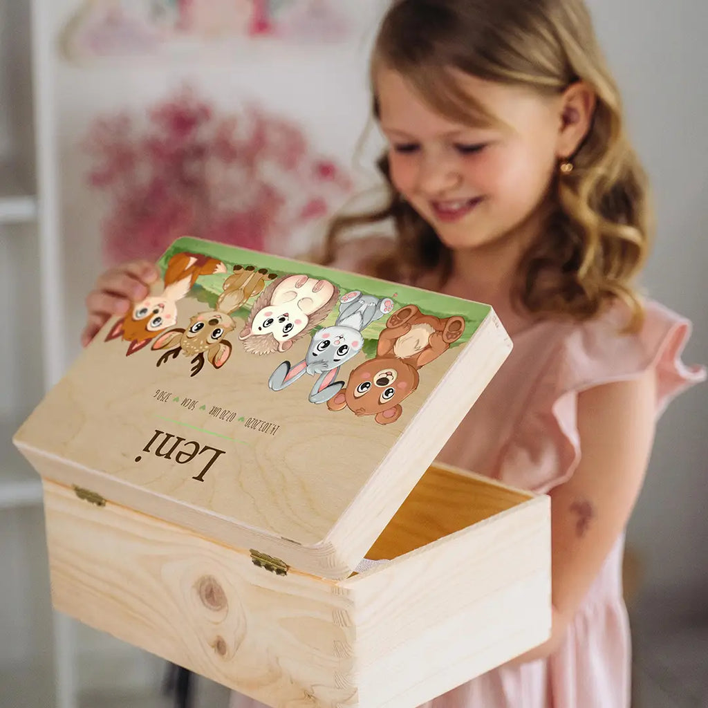 Erinnerungsbox für Baby - Waldtiere - Holzkiste zur Geburt - Natur, FSC® - Image 2